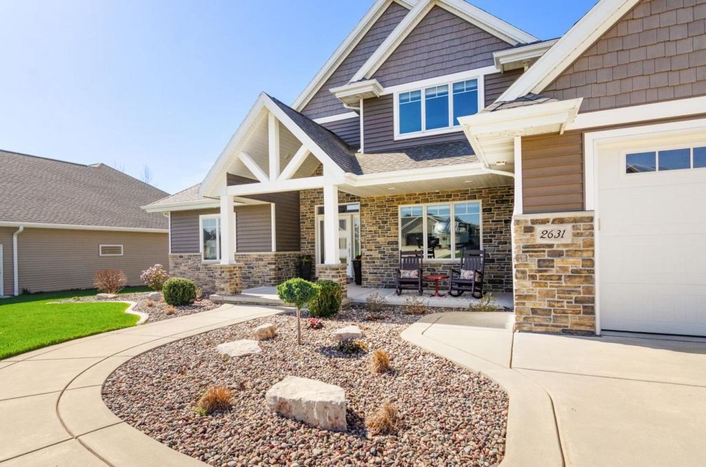 Photo of 2631 Moose Creek TRAIL, Suamico, WI 54313 (MLS # 50325409)