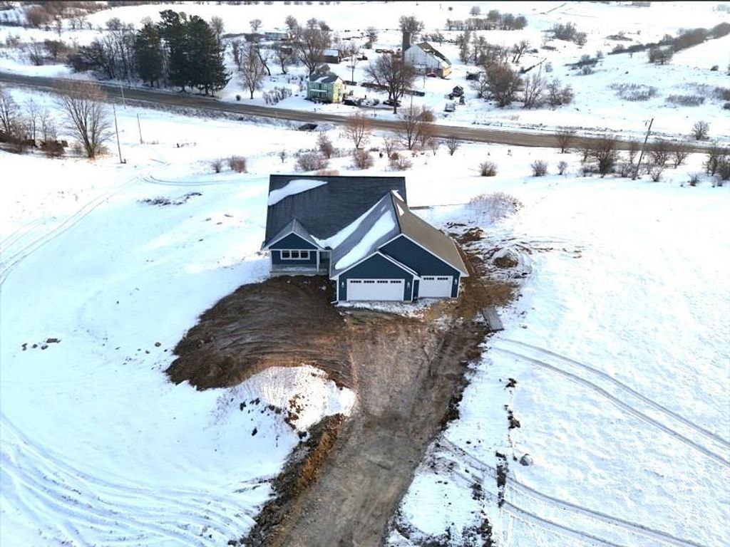 Photo of N3523 View Point DRIVE, Monroe, WI 53566 (MLS # 2013862)