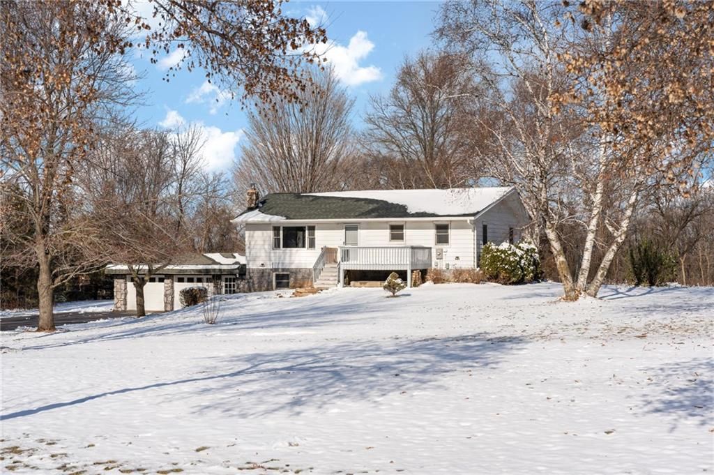 Photo of 806 Glover ROAD, River Falls, WI 54022 (MLS # 1597316)