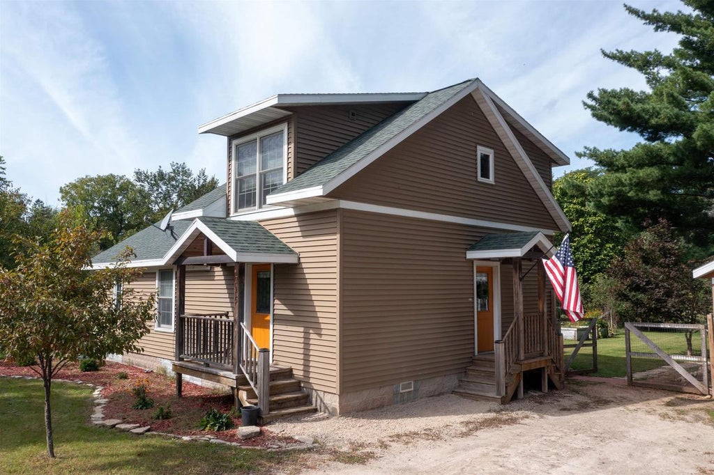 Photo of 725 Shearer STREET, Waupaca, WI 54981 (MLS # 50333473)