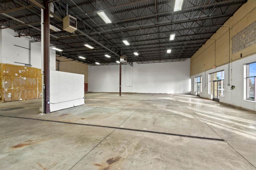 Photo of 3028 Village Park DRIVE, Plover, WI 54467 (MLS # 22600162)