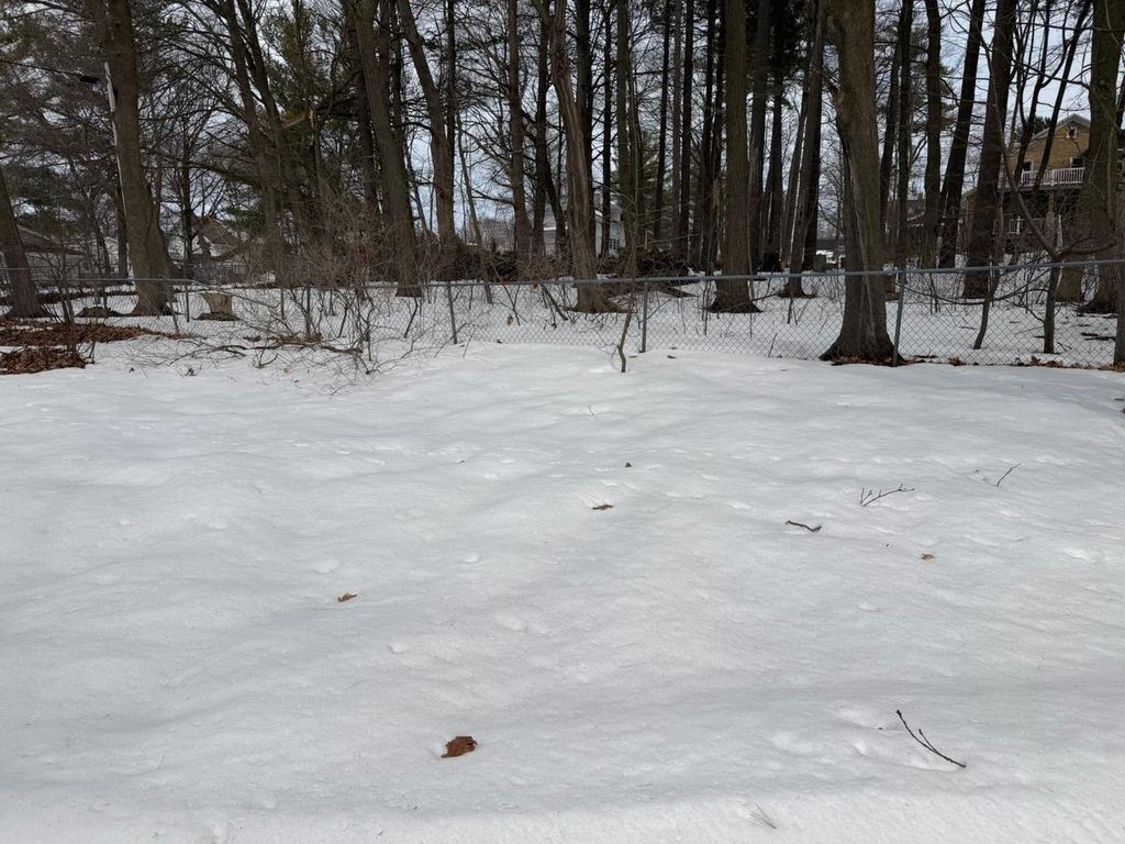 Photo of 462 N 7th PLACE, Sturgeon Bay, WI 54235 (MLS # 50322820)