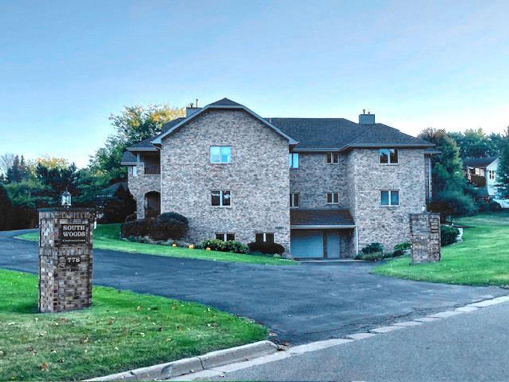 Photo of 778 Hillside TERRACE #Unit L, Ripon, WI 54971 (MLS # 2010158)