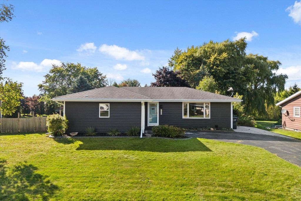 Photo of 267 Michael STREET, Belgium, WI 53004 (MLS # 1937253)