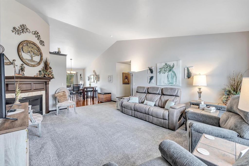 Photo of 605 Pebblestone CIRCLE, Oneida, WI 54155 (MLS # 50325564)