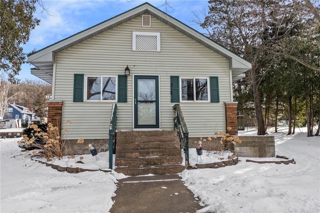 Photo of 312 Washington STREET, St Croix Falls, WI 54024 (MLS # 1598052)