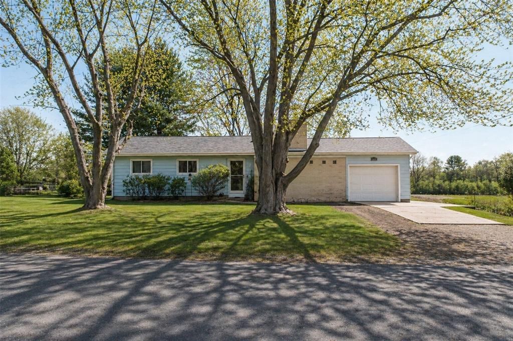 Photo of 1611 Dorret ROAD, Eau Claire, WI 54703 (MLS # 1600569)