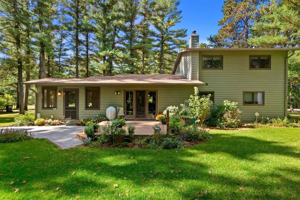 Photo of 6231 Timberline WAY, Wisconsin Rapids, WI 54494 (MLS # 22600564)