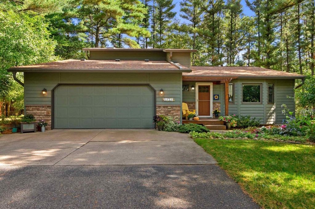 Photo of 6231 Timberline WAY, Wisconsin Rapids, WI 54494 (MLS # 22600564)