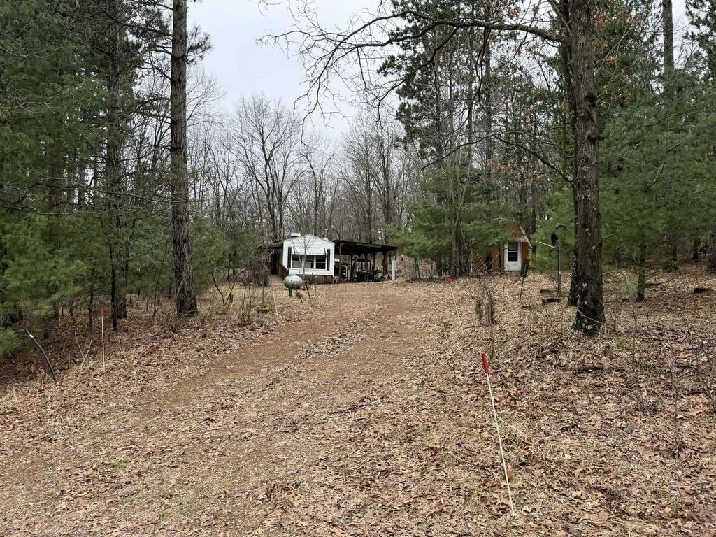 Photo of 2829 4th AVENUE, Oxford, WI 53952 (MLS # 2019945)