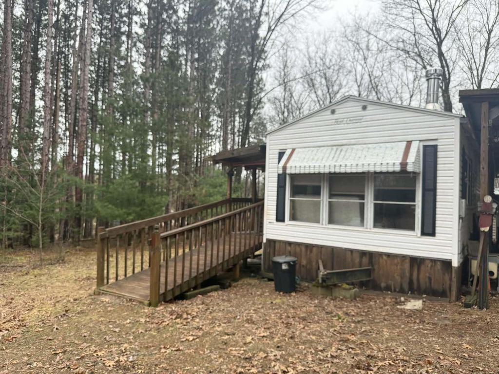 Photo of 2829 4th AVENUE, Oxford, WI 53952 (MLS # 2019945)
