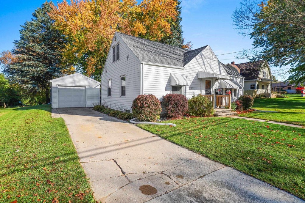 Photo of 140 Horn STREET, Brillion, WI 54110 (MLS # 50334849)