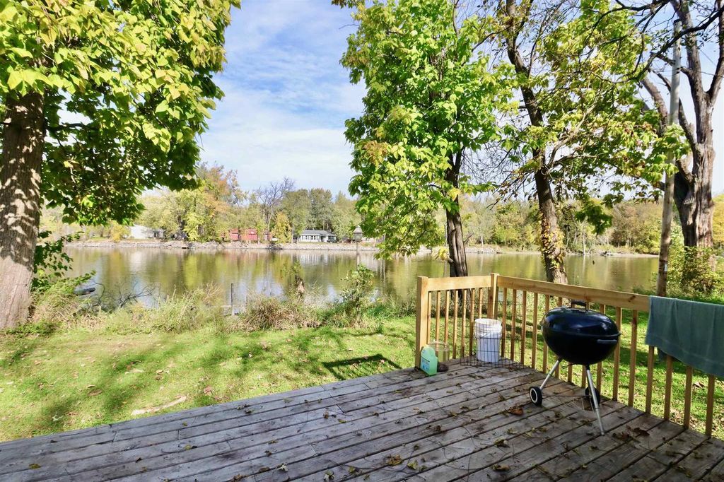 Photo of 2910 W Bass Creek ROAD, Beloit, WI 53511 (MLS # 2011003)