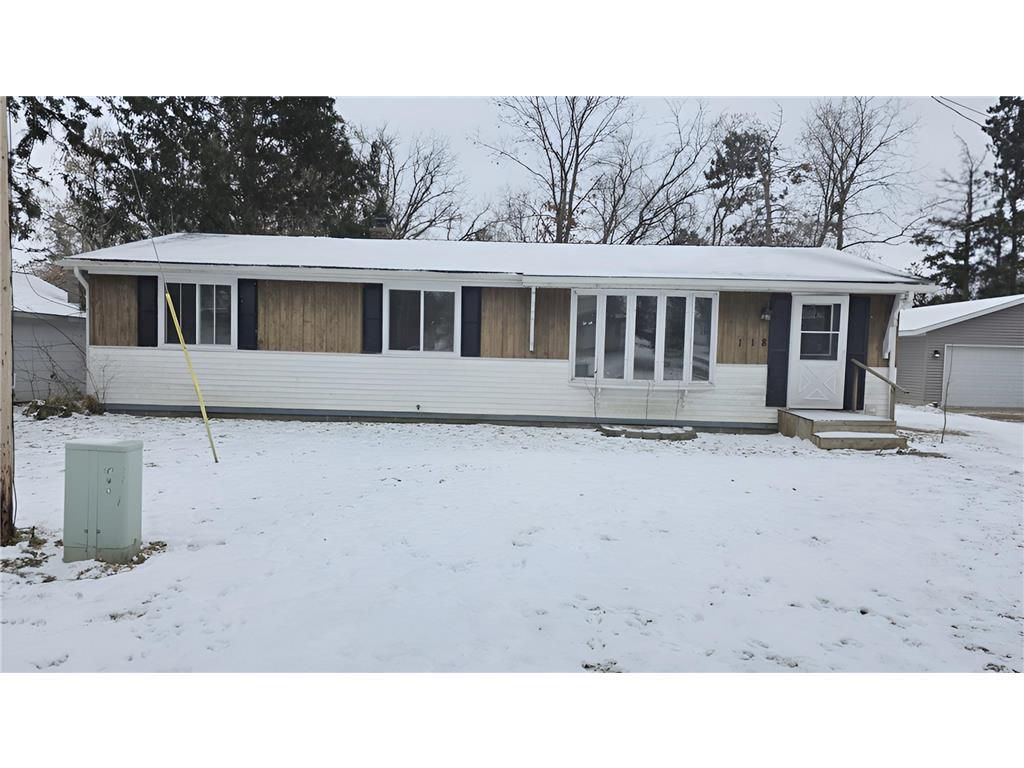 Photo of 118 E Monroe AVENUE, Barron, WI 54812 (MLS # 6825681)