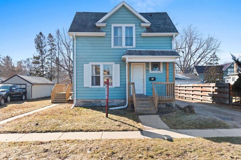 Photo of 76 W Bank STREET, Fond Du Lac, WI 54935 (MLS # 50321458)