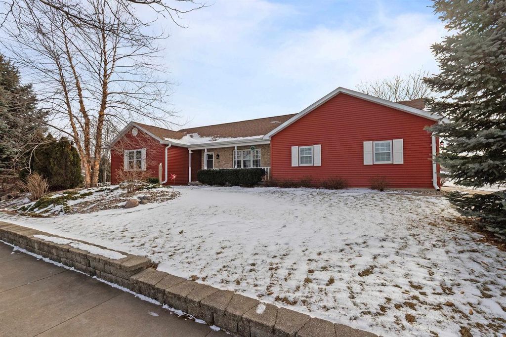 Photo of 149 W Elm DRIVE, Little Chute, WI 54140 (MLS # 50320492)
