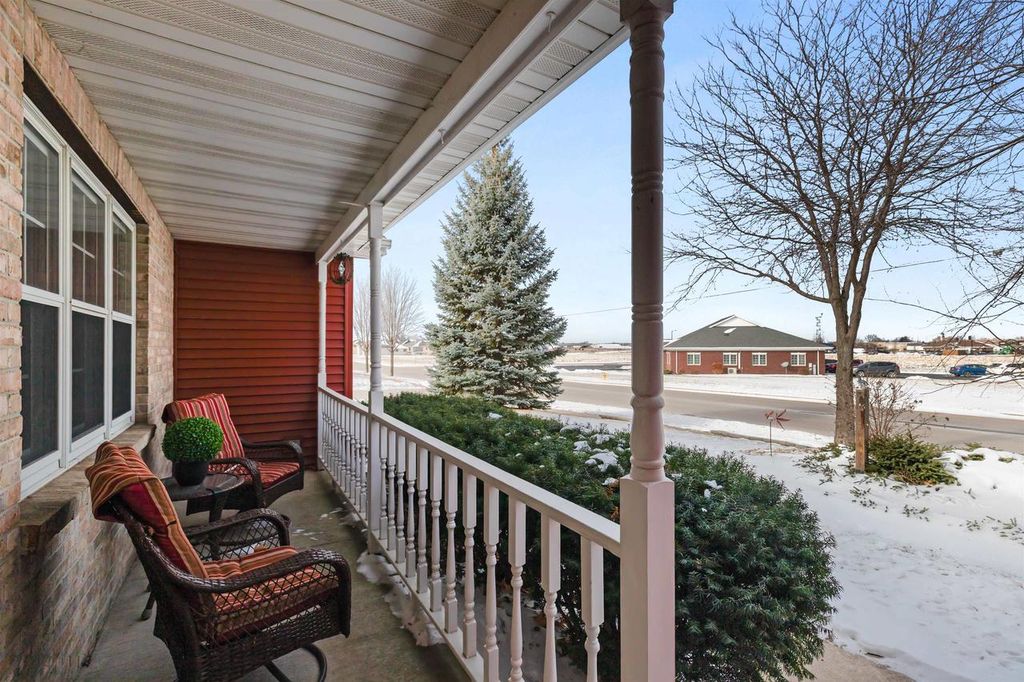 Photo of 149 W Elm DRIVE, Little Chute, WI 54140 (MLS # 50320492)