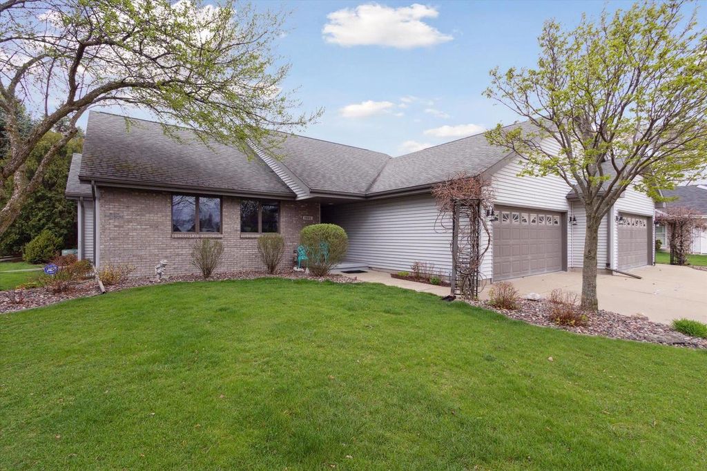 Photo of 1903 St George LANE, Janesville, WI 53545 (MLS # 2015839)