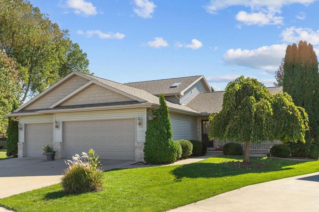 Photo of 3110 Bailey COURT, Oshkosh, WI 54904 (MLS # 50334130)