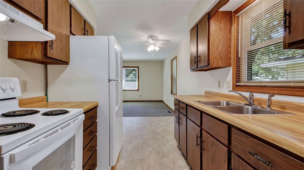 Photo of 2810 &amp; 2812 Hallie Lane #1 &amp; 2, Eau Claire, WI 54703 (MLS # 1605204)