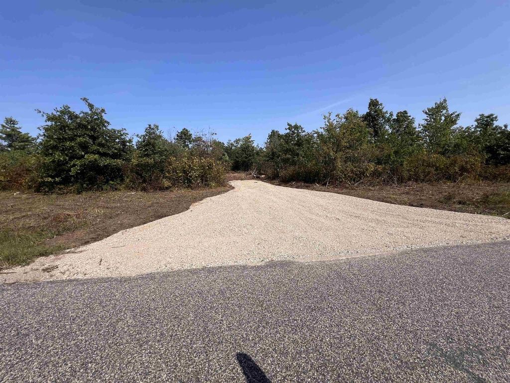 Photo of Parkway ROAD, Crivitz, WI 54114 (MLS # 50314759)