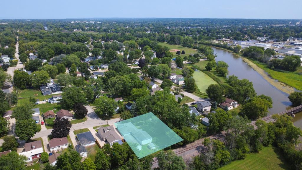 Photo of 1486 Hastings STREET, Green Bay, WI 54301 (MLS # 50331422)