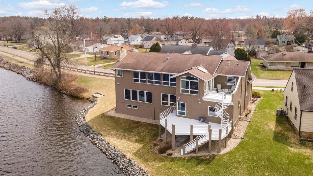 Photo of 1951 1st Street North St, Wisconsin Rapids, WI 54494 (MLS # 22601504)