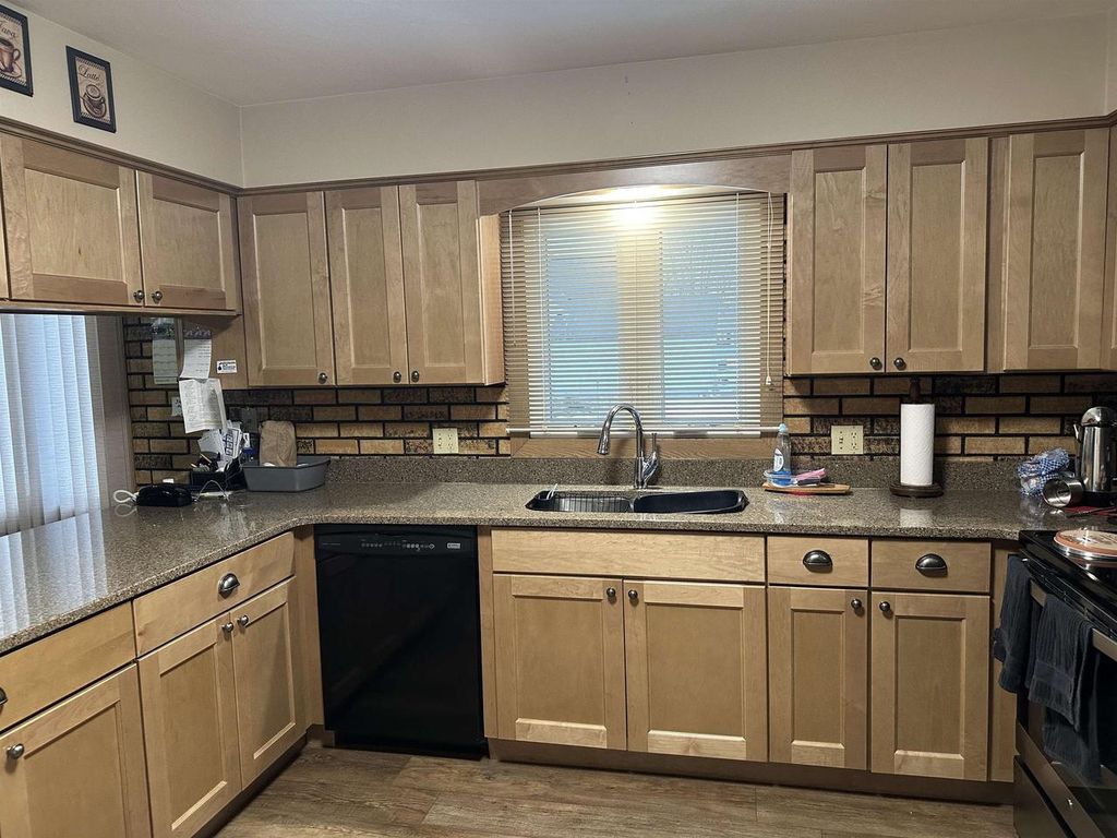 Photo of 105 OUSTERLING DRIVE, Waupun, WI 53963 (MLS # 2016190)