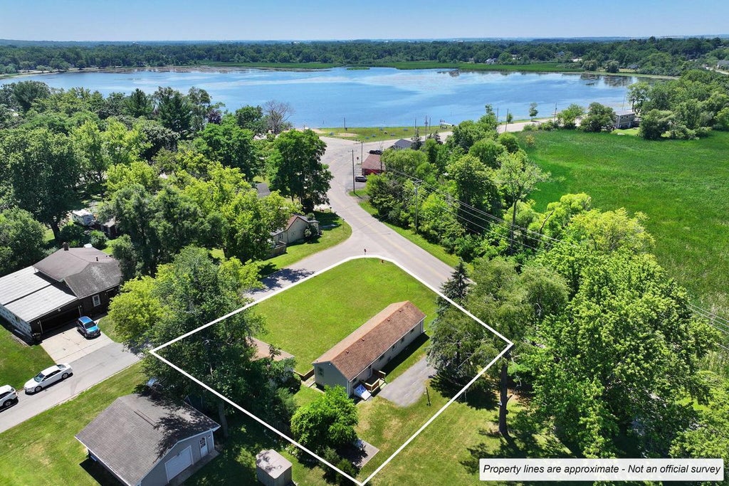 Photo of N1480 Orchid DRIVE, Genoa City, WI 53128 (MLS # 1979889)