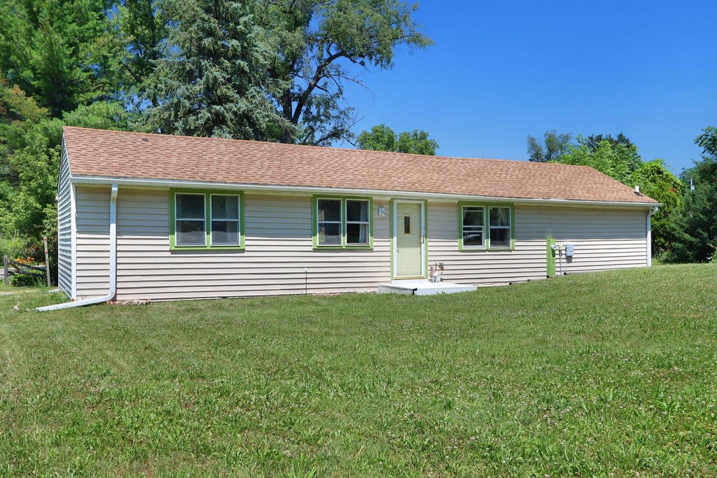 Photo of N1480 Orchid DRIVE, Genoa City, WI 53128 (MLS # 1979889)