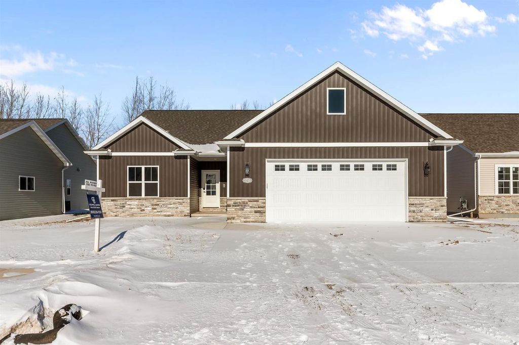 Photo of 3710 E Callalilly LANE, Appleton, WI 54913 (MLS # 50315277)