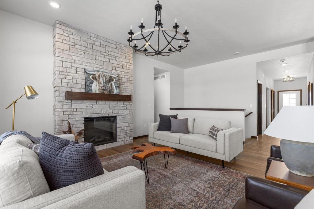 Photo of 3710 E Callalilly LANE, Appleton, WI 54913 (MLS # 50315277)