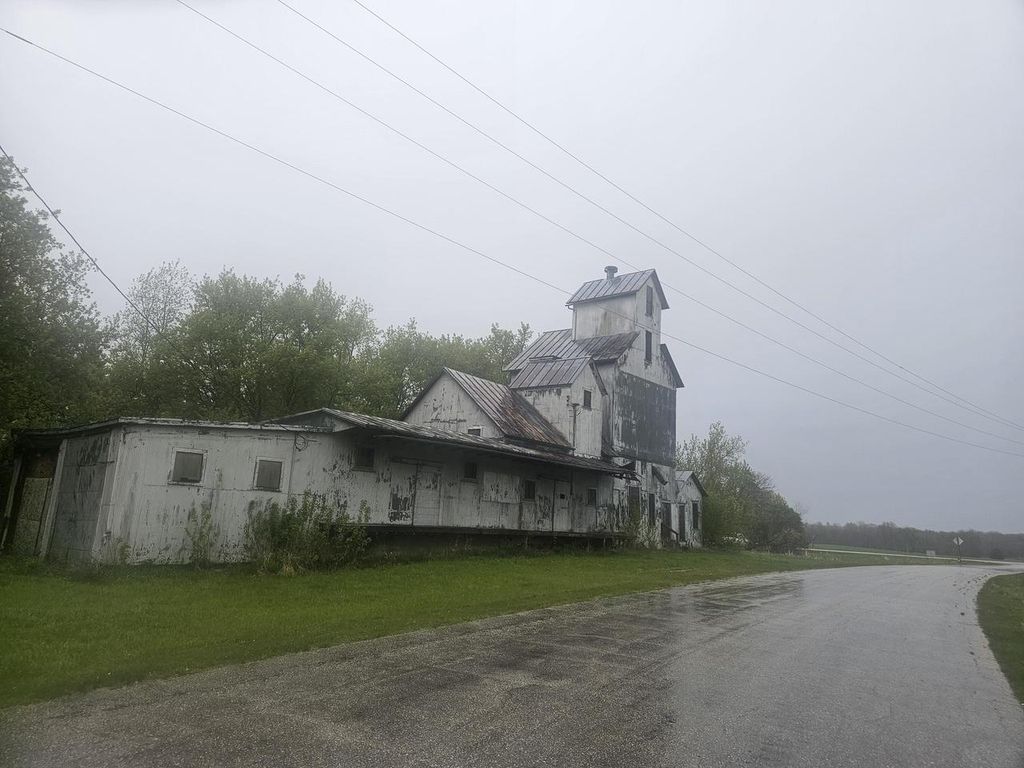 Photo of 3812 Elevator ROAD, Cato, WI 54230 (MLS # 1962082)