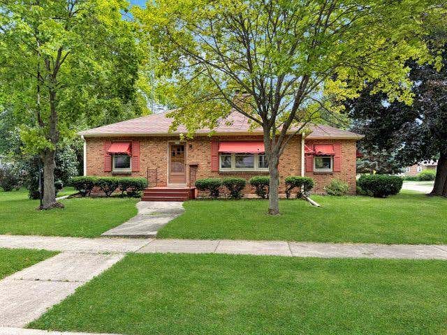 Photo of 1006 Evans STREET, Oshkosh, WI 54901 (MLS # 50330440)