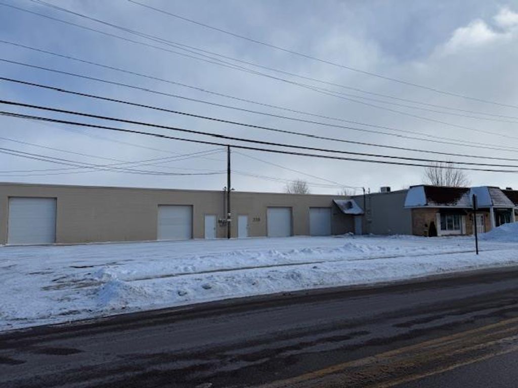 Photo of 35 N Walker WAY, Sun Prairie, WI 53590 (MLS # 2015378)