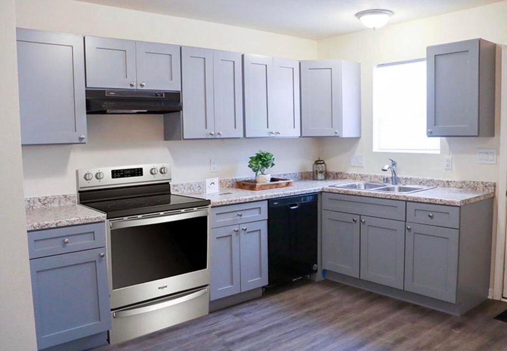 Photo of 3324 N Palmer STREET, Milwaukee, WI 53212 (MLS # 1956370)