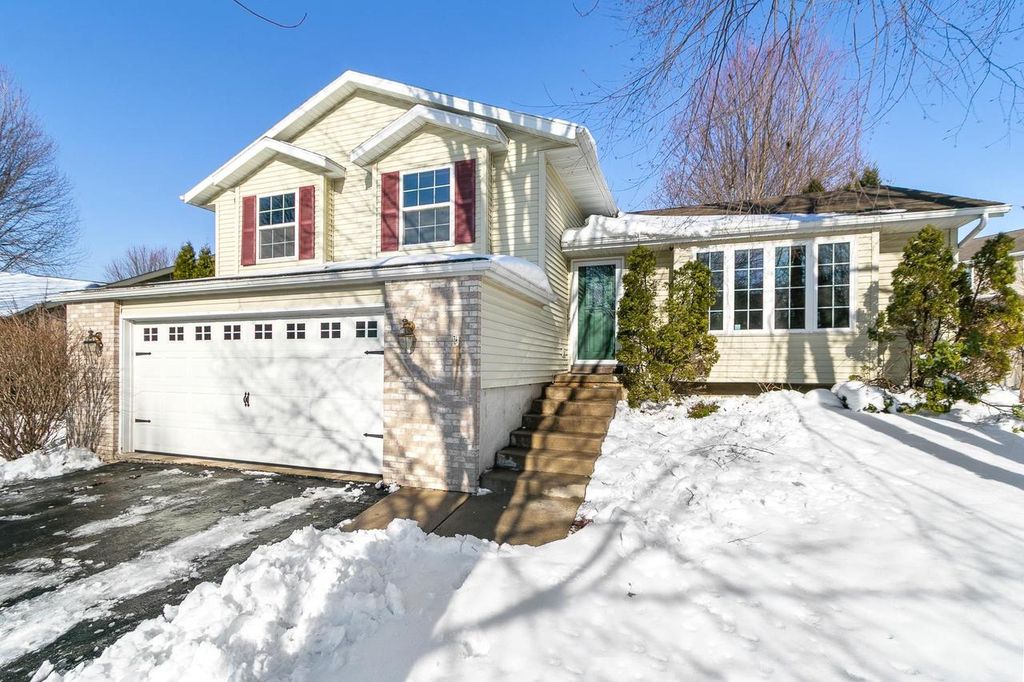 Photo of 3725 Basalt LANE, Madison, WI 53719 (MLS # 2018948)