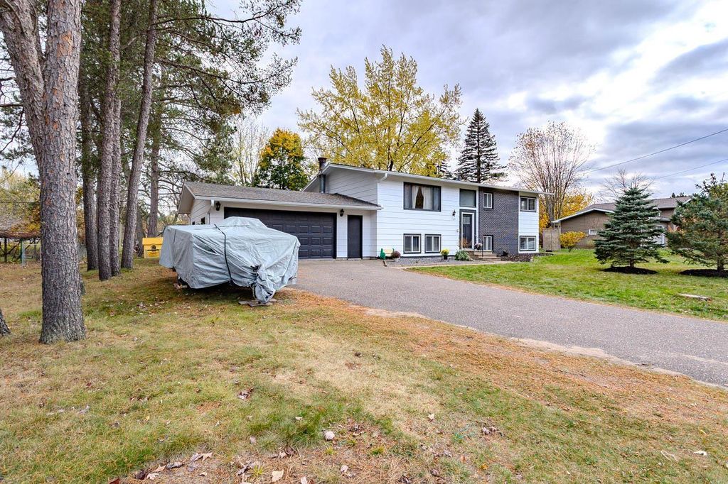 Photo of 1509 Woodward AVENUE, Rothschild, WI 54474 (MLS # 22505110)