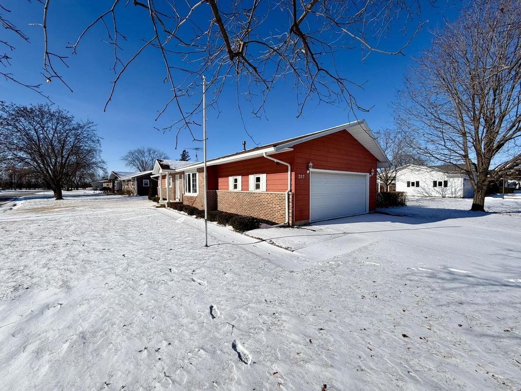 Photo of 207 Cedar AVENUE, Brodhead, WI 53520 (MLS # 2015118)