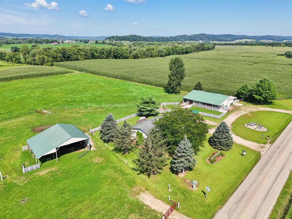 Photo of 28632 County Hwy BA, Richland Center, WI 53581 (MLS # 2014652)