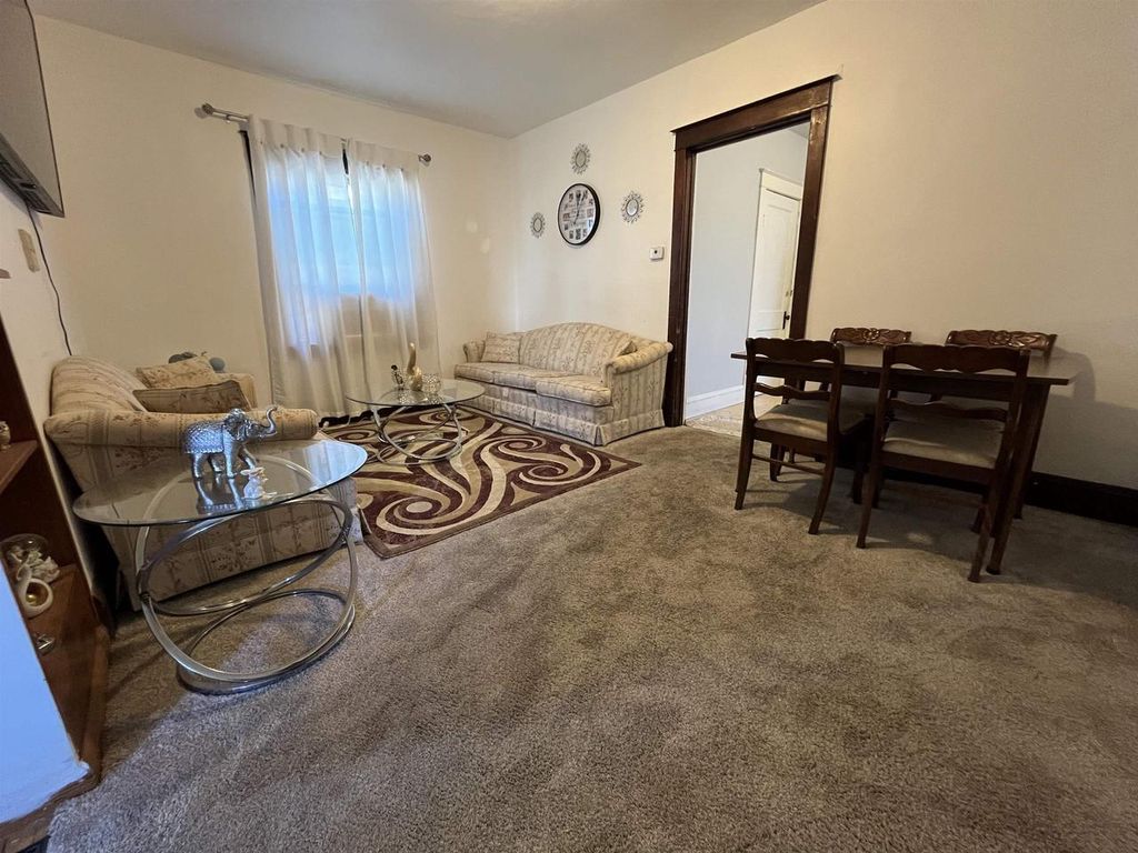 Photo of 709 W Elsie STREET, Appleton, WI 54914 (MLS # 50324986)