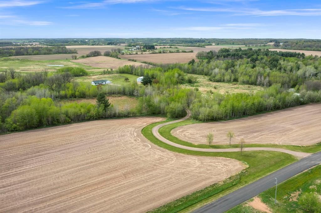 Photo of 209 30th STREET, Clear Lake, WI 54005 (MLS # 1601207)