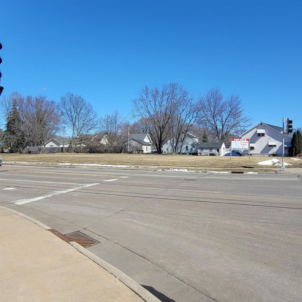 Photo of 1640 W Grand AVENUE, Wisconsin Rapids, WI 54495 (MLS # 22601111)