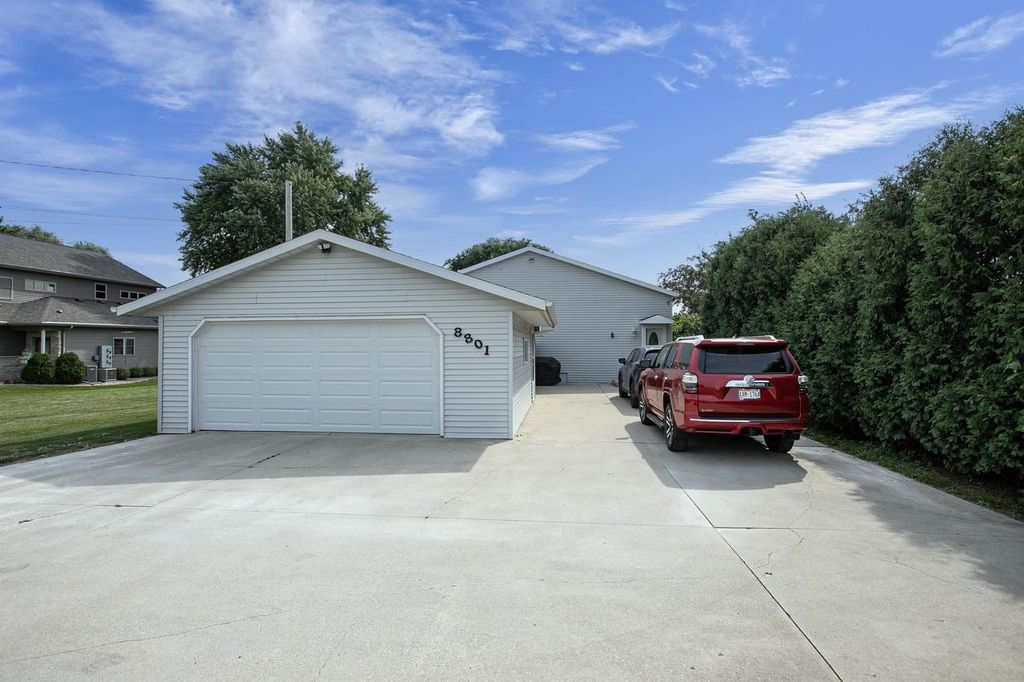 Photo of N8801 Lakeshore DRIVE, Van Dyne, WI 54979 (MLS # 50315885)