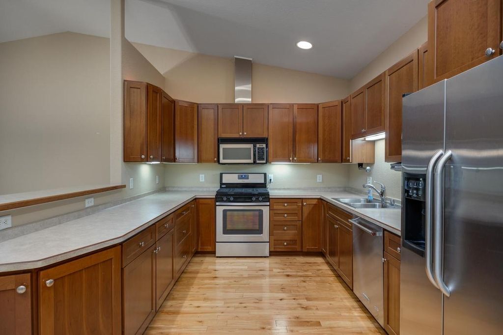 Photo of 1329 Waldorf BOULEVARD, Madison, WI 53719 (MLS # 2018770)