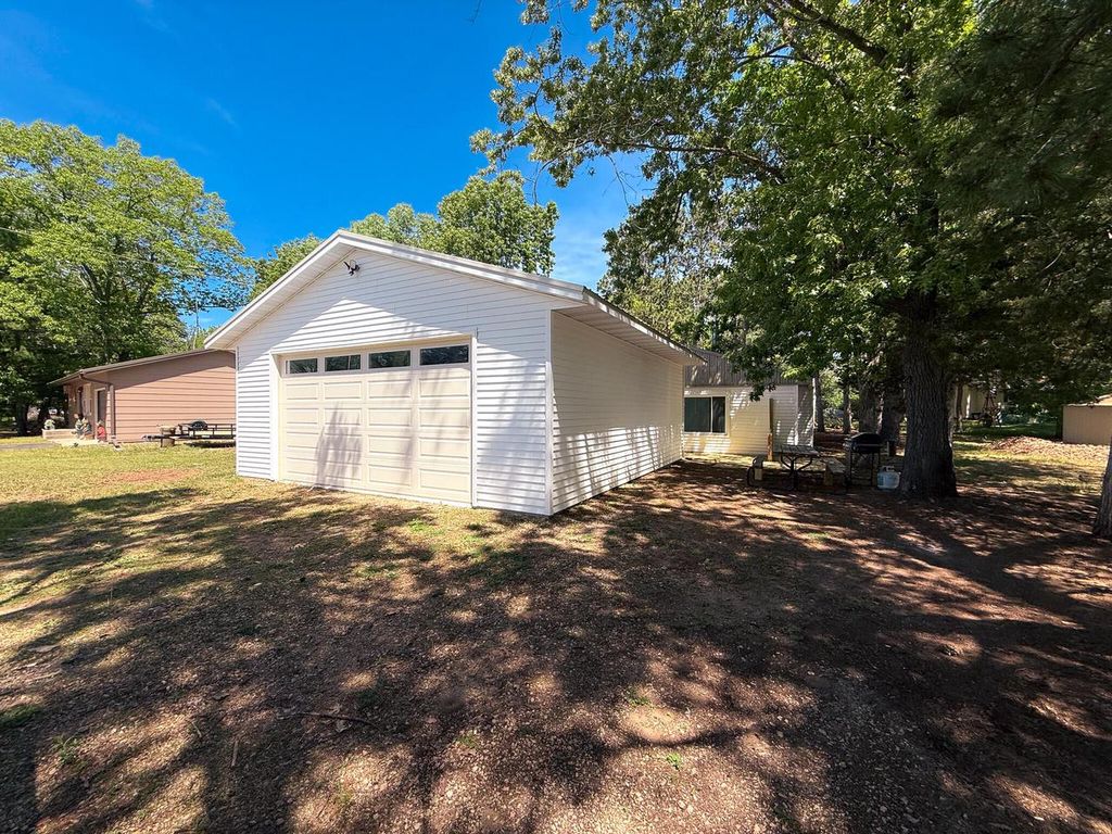 Photo of N3440 W Tomahawk TRAIL, Montello, WI 53949 (MLS # 1964929)