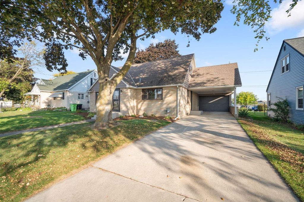 Photo of 306 3rd STREET, Kewaskum, WI 53040 (MLS # 1938071)