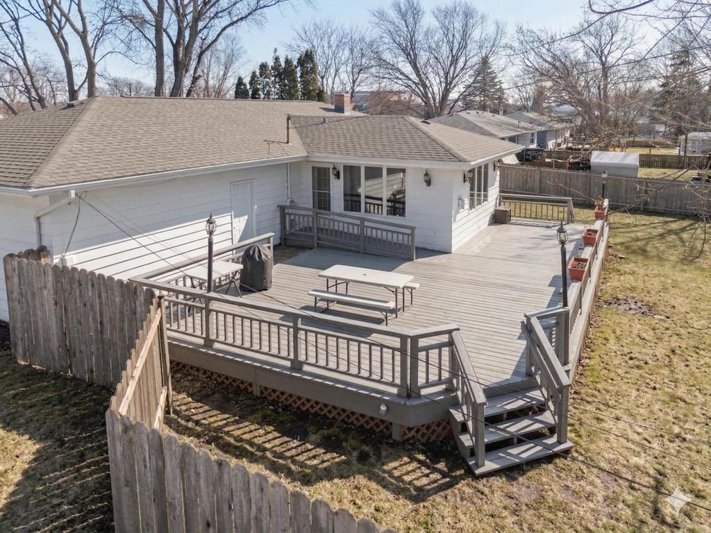 Photo of 585 N Perry PARKWAY, Oregon, WI 53575 (MLS # 2018656)