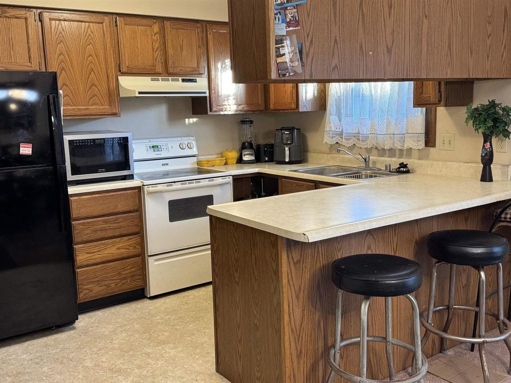 Photo of 4130 Alvarez AVENUE, Madison, WI 53714 (MLS # 50318624)