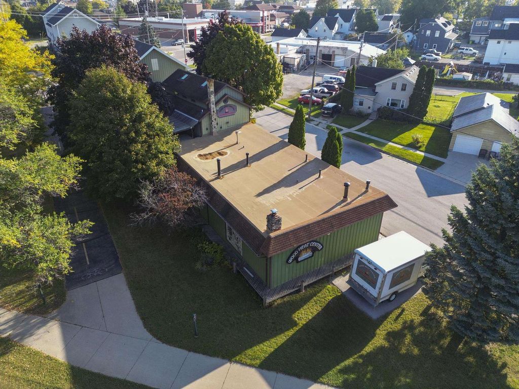 Photo of 212 Janesville AVENUE, Fort Atkinson, WI 53538 (MLS # 2009069)